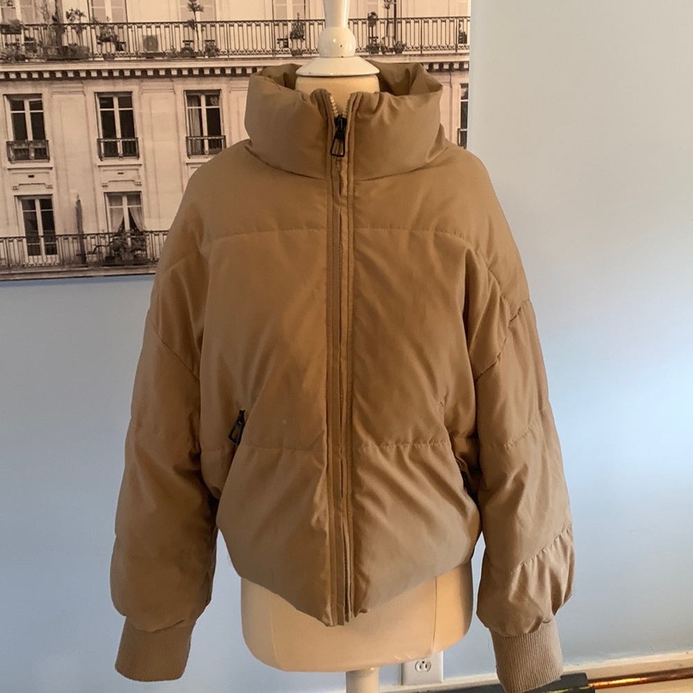 Khaki Pink diamond puffer